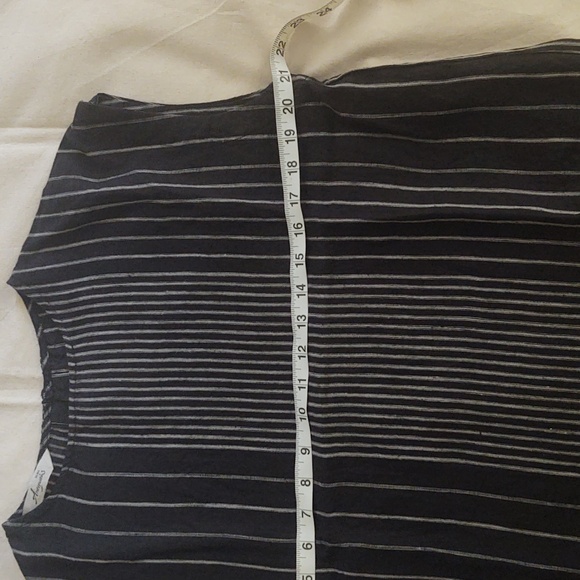 Ichi Antiquites Random Stripes Sleeveless Linen Pullover - Picture 4 of 10